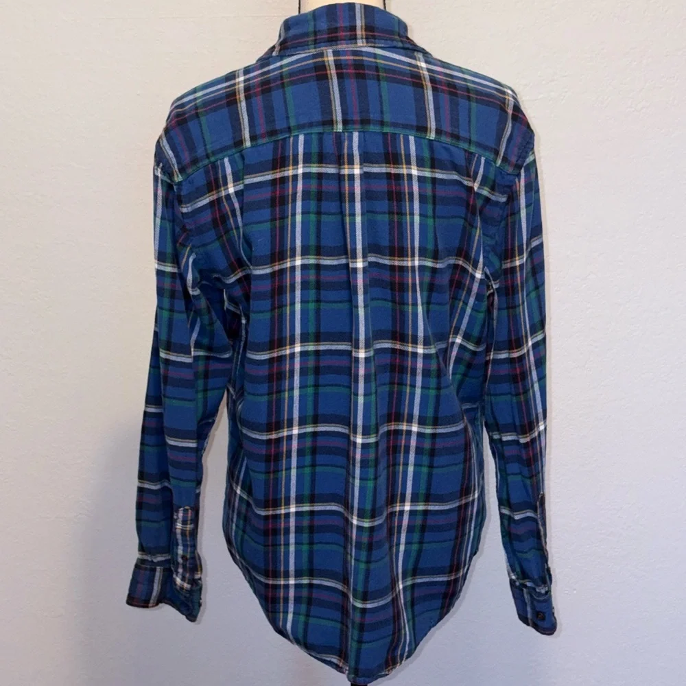 Croft & Barrow Blue Plaid Button Down Shirt Long Sleeve Size Medium Like New